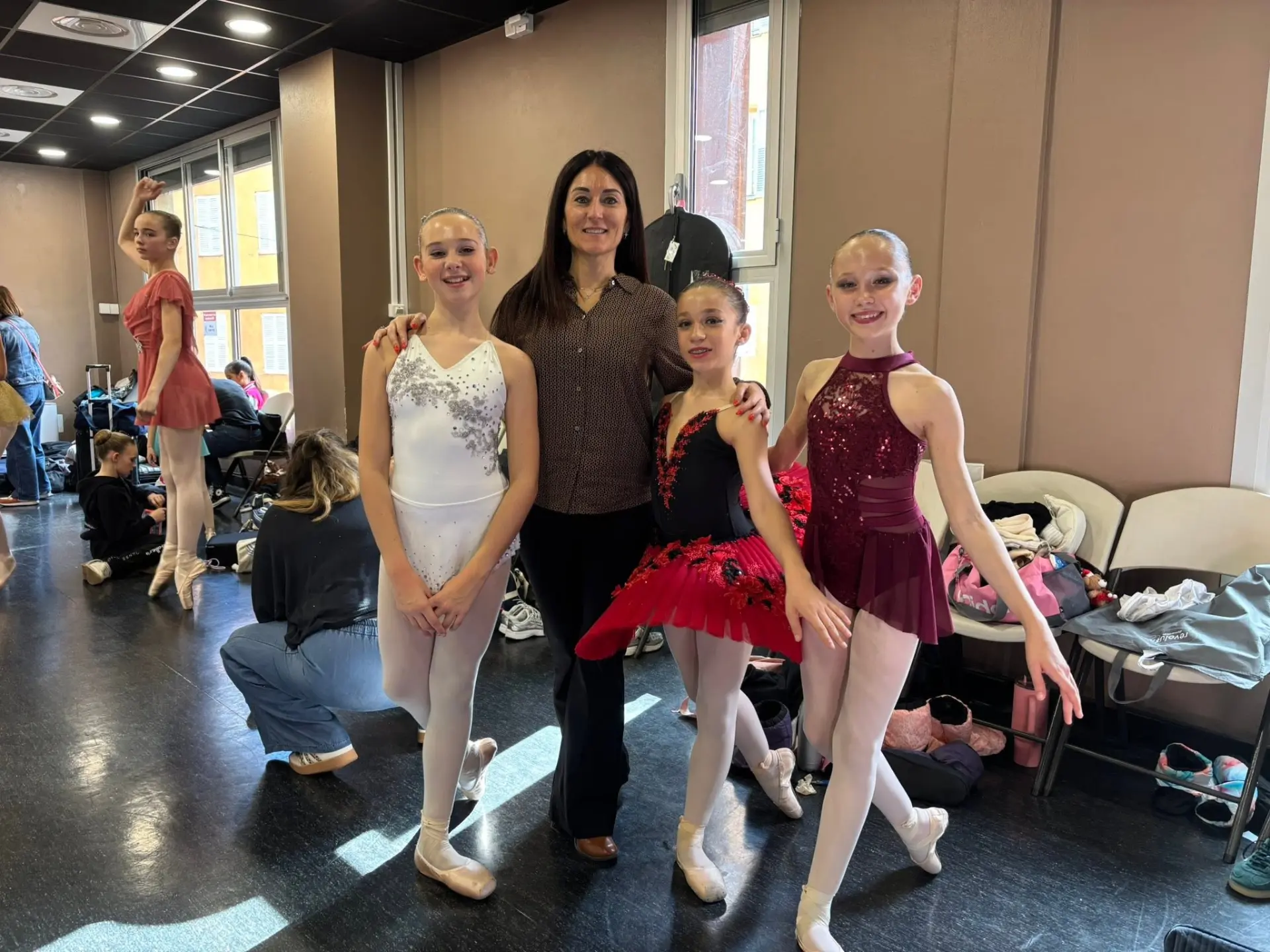 Vanessa Tognetti et ses élèves en coulisses de concours